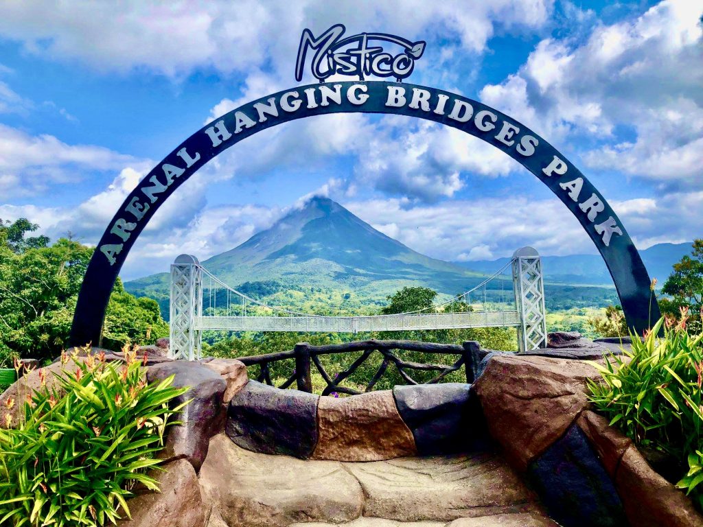 arenal travel guide hanging bridge