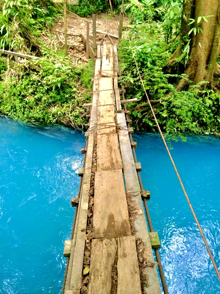 arenal travel guide rio celeste