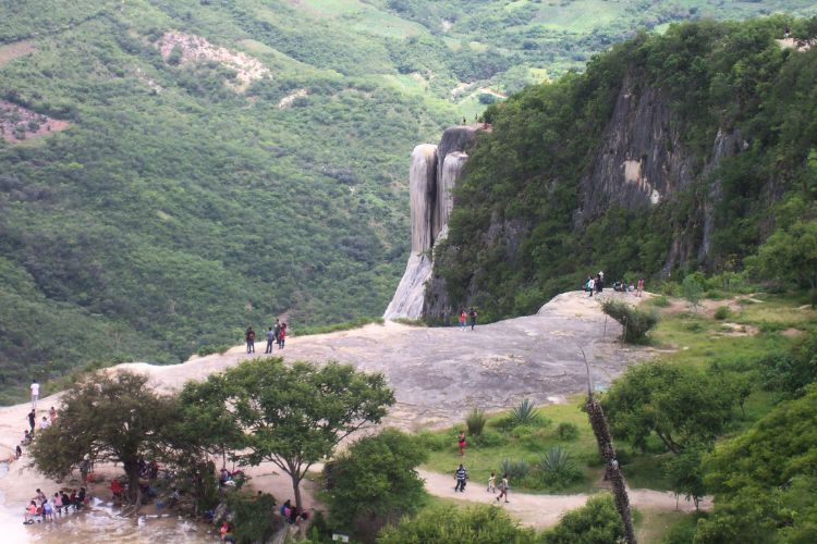 Visitors in Hierve El Agua